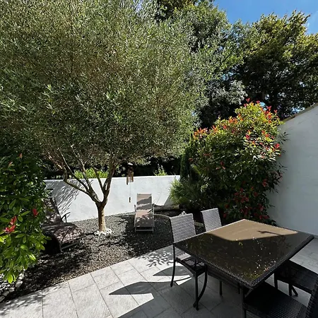 La Maison Du Bonheur 2 Ch 65m2 - Patio Et Jardin - - Locsweethome Les Mathes