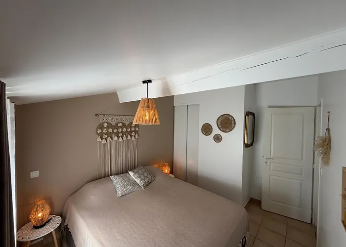 La Maison Du Bonheur 2 Ch 65m2 - Patio Et Jardin - - Locsweethome *